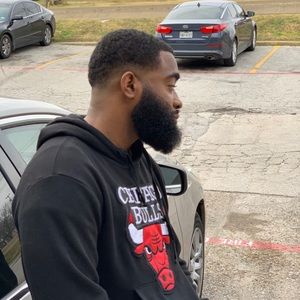 Meet your Posher, Derrow